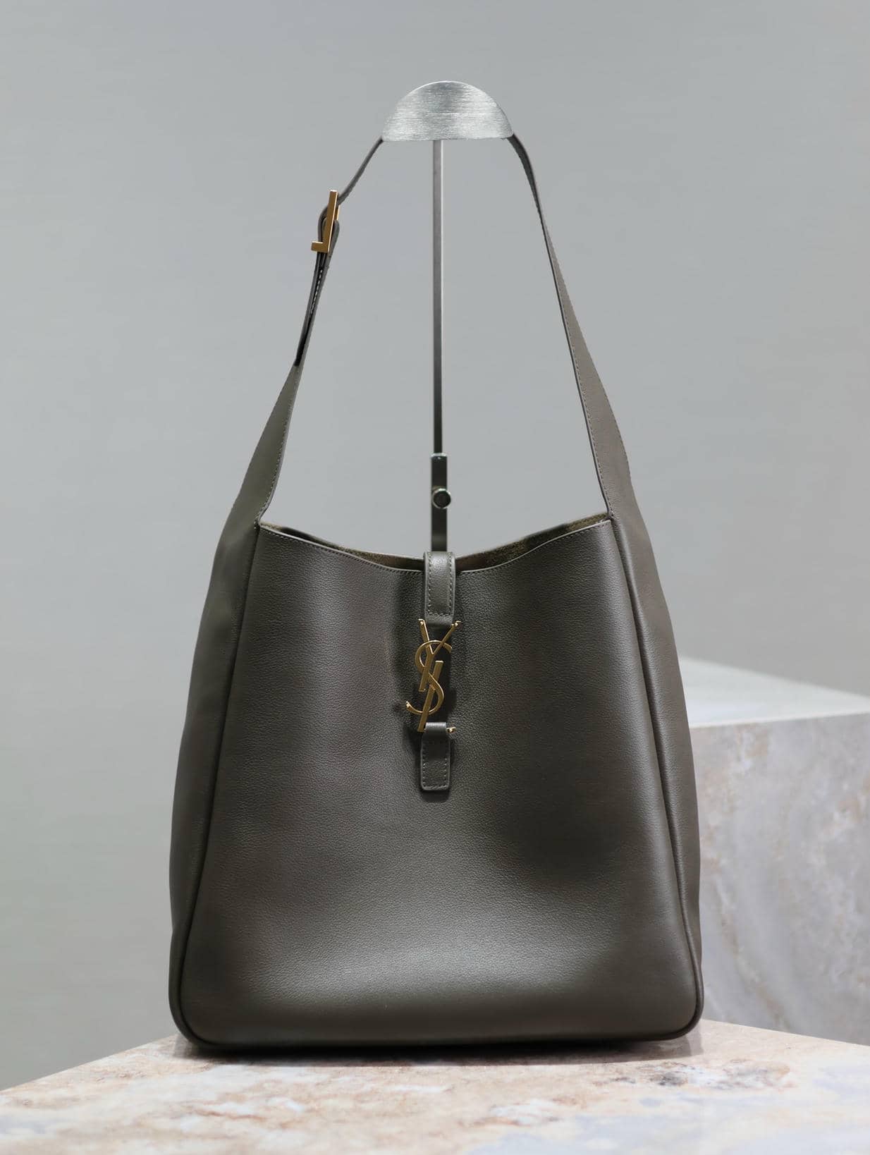 Handbag 2-11
